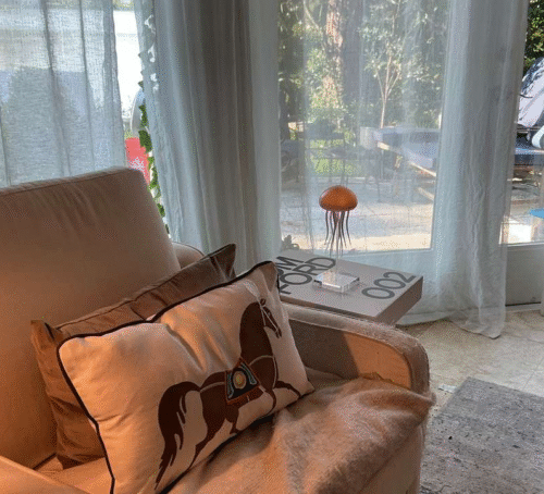 Jellyfish Lamp photo review